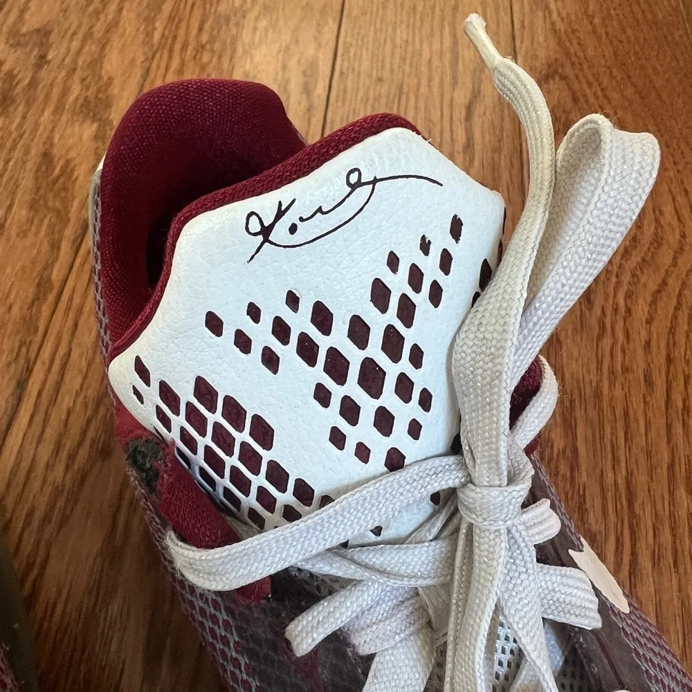 nike kobe x 10 lower merion team red/white size 6.5